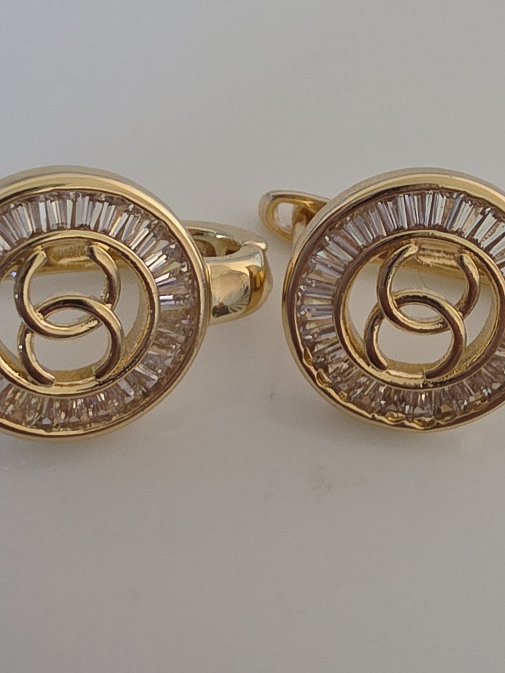 Gold Circular Linked Crystal Accent Women's Earrings